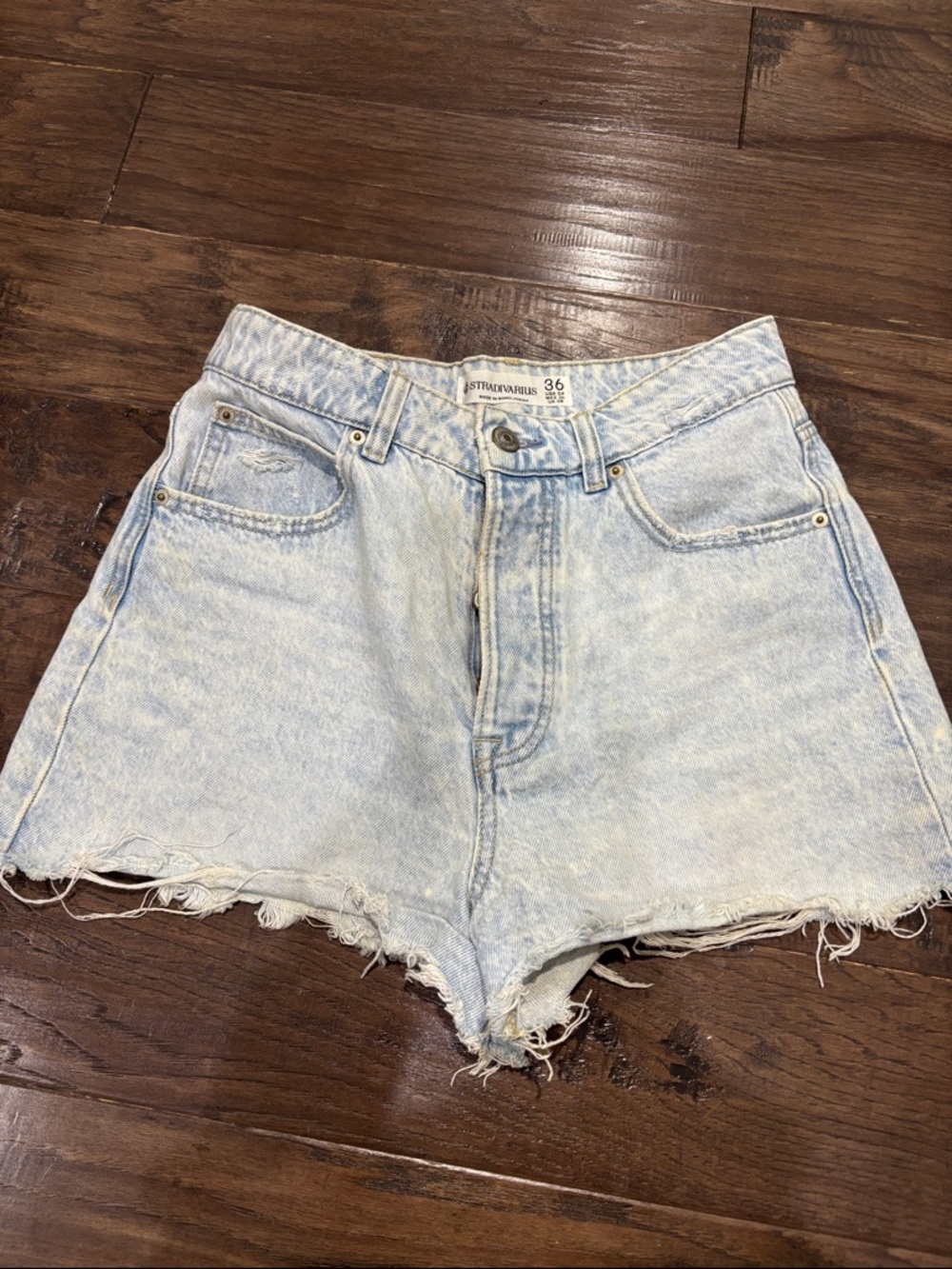 stradivarius Light Blue High-Rise mom fit Denim Cutoff Shorts